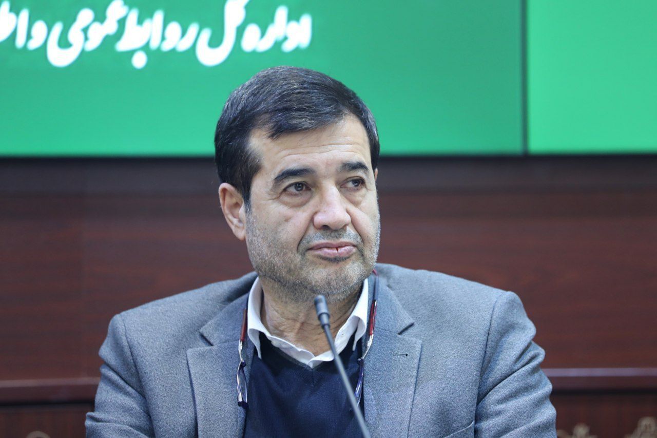 وزیر ورزش و جوانان: مردم از فوتسال قهرمانی می‌خواهند