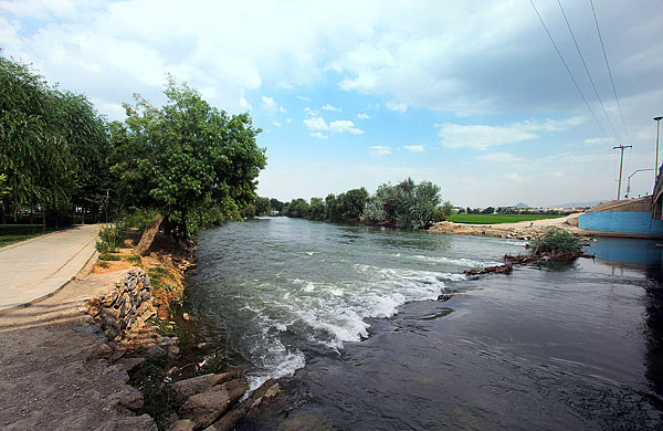 ستاد مردمی احیای زاینده‌رود پلی میان دانش، تجربه، مردم و سیاست‌گذاران